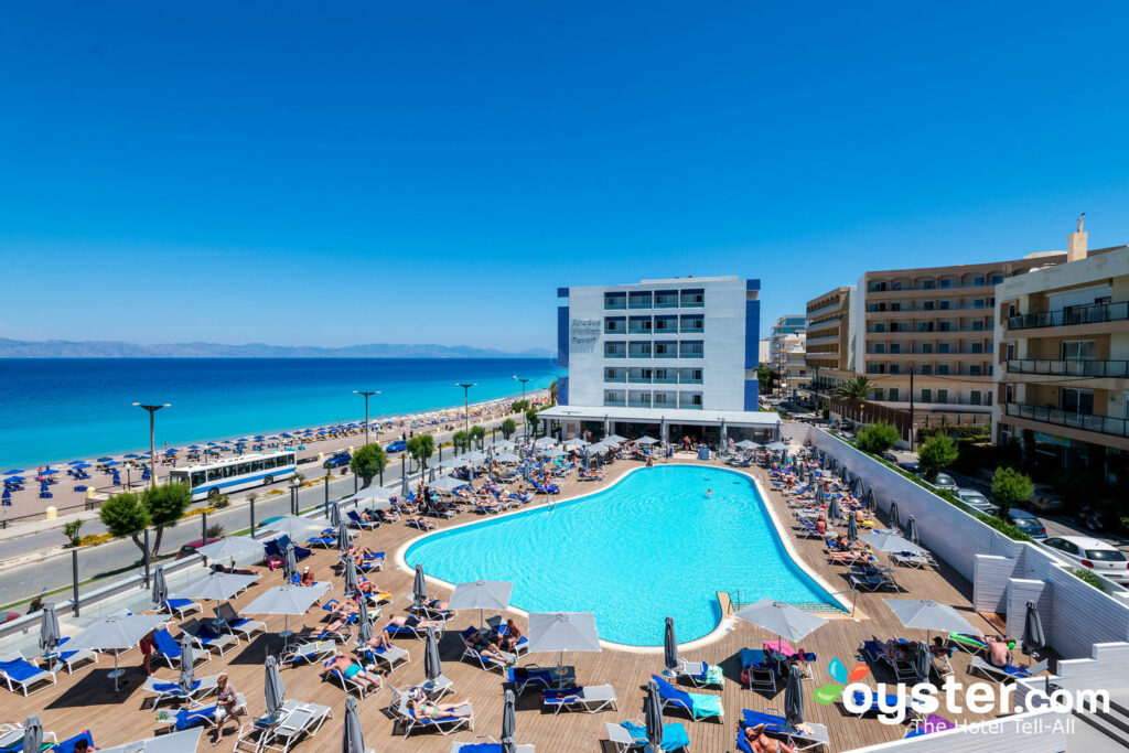https://www.oyster.com/rhodes/hotels/hotel-rhodos-horizon-resort/photos/tennis--v13257149/